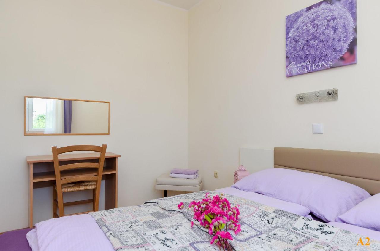 Apartments And Room Drazen Novi Vinodolski Luaran gambar