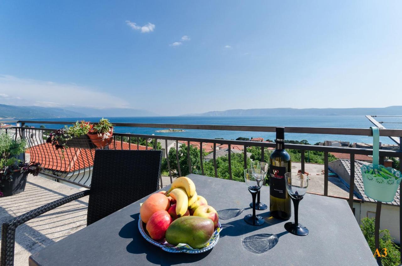 Apartments And Room Drazen Novi Vinodolski Luaran gambar
