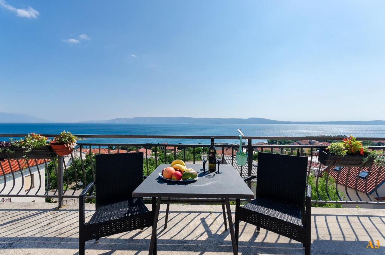 Apartments And Room Drazen Novi Vinodolski Luaran gambar