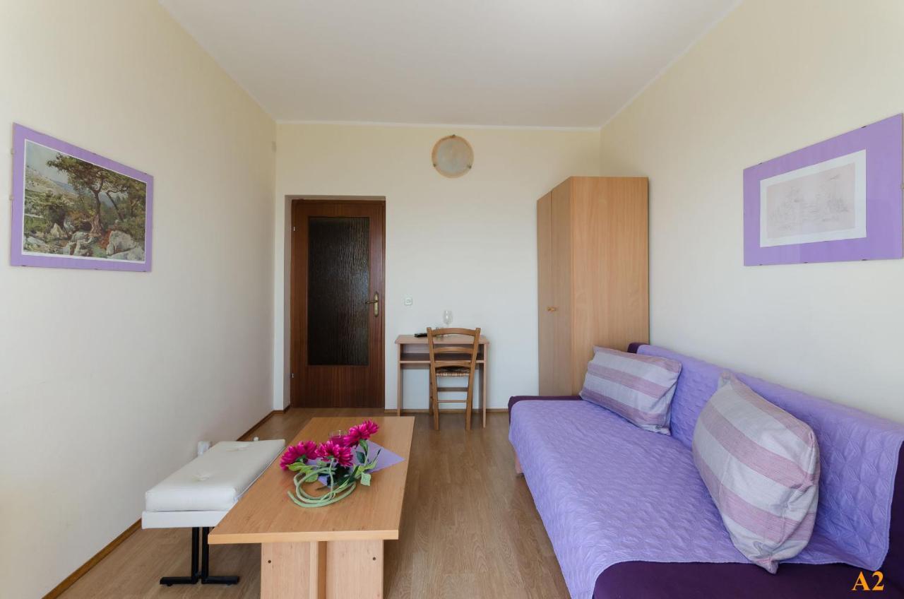 Apartments And Room Drazen Novi Vinodolski Luaran gambar